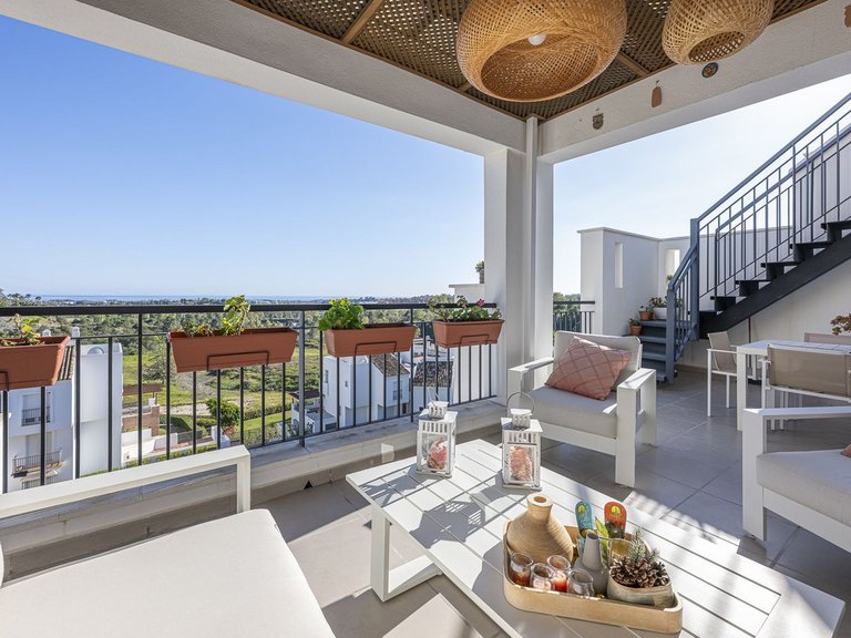 Apartment for Sale in Los Arqueros, Malaga 3