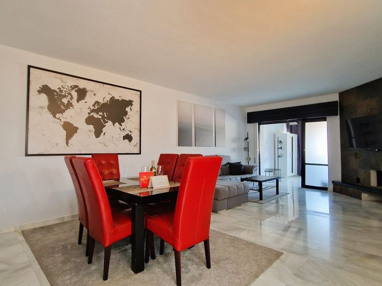 Apartment for Sale in Puerto Banús, Malaga 10