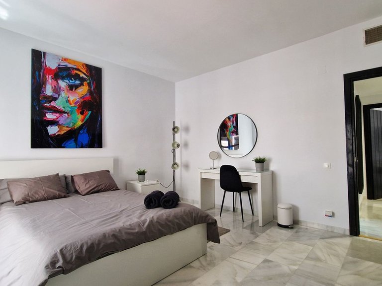 Apartment for Sale in Puerto Banús, Malaga 22