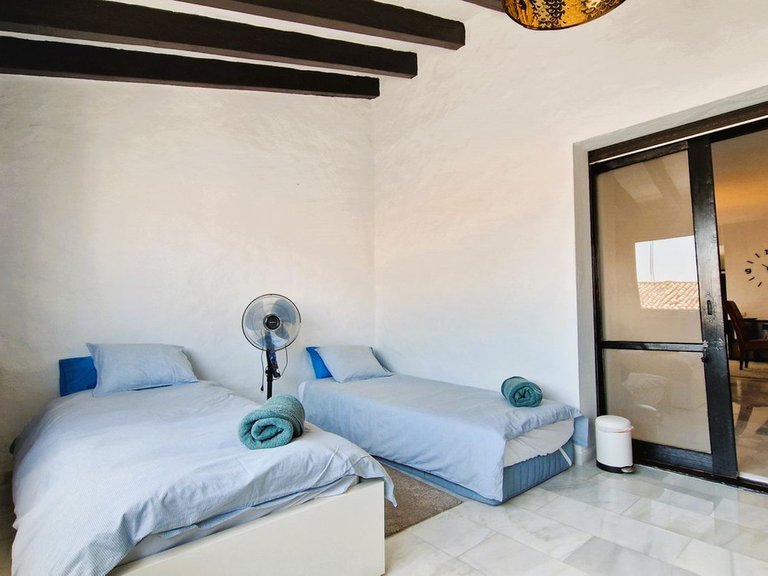 Apartment for Sale in Puerto Banús, Malaga 7