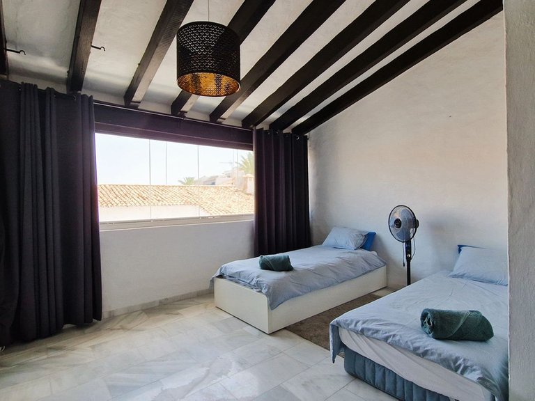 Apartment for Sale in Puerto Banús, Malaga 9