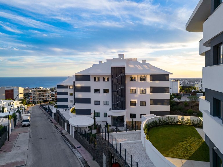 Apartment for Sale in Fuengirola, Malaga 12