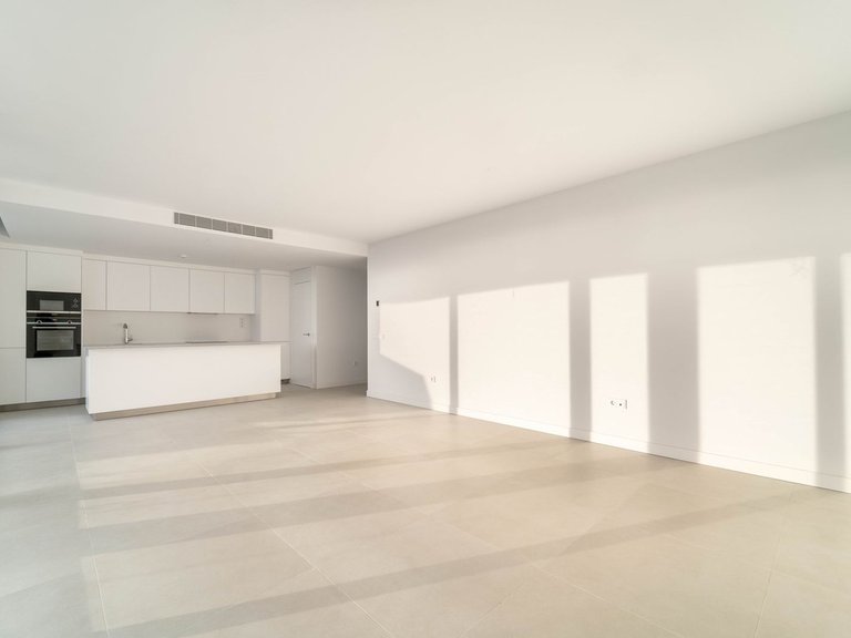 Apartment for Sale in Fuengirola, Malaga 25