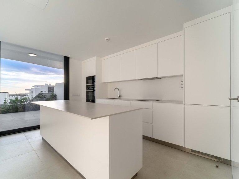 Apartment for Sale in Fuengirola, Malaga 28