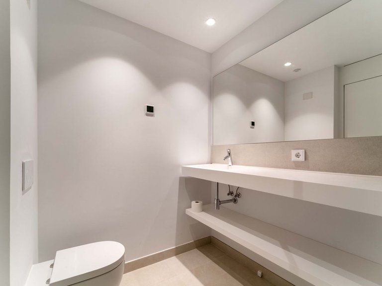 Apartment for Sale in Fuengirola, Malaga 30