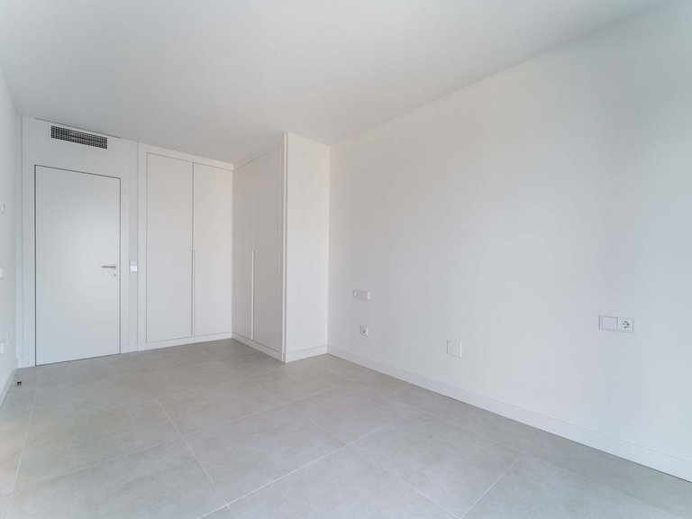 Apartment for Sale in Fuengirola, Malaga 35