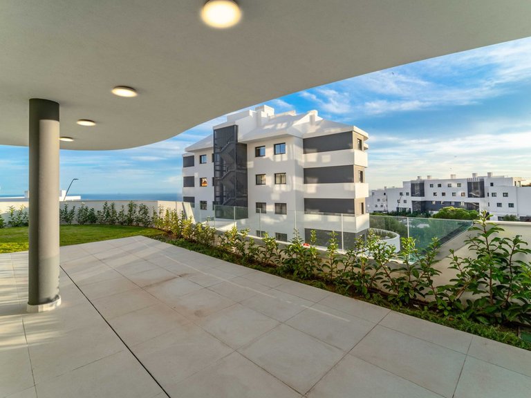 Apartment for Sale in Fuengirola, Malaga 37
