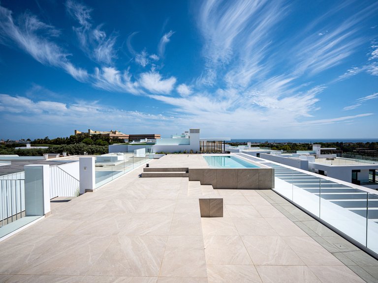 Apartment for Sale in Marbella, Malaga 15