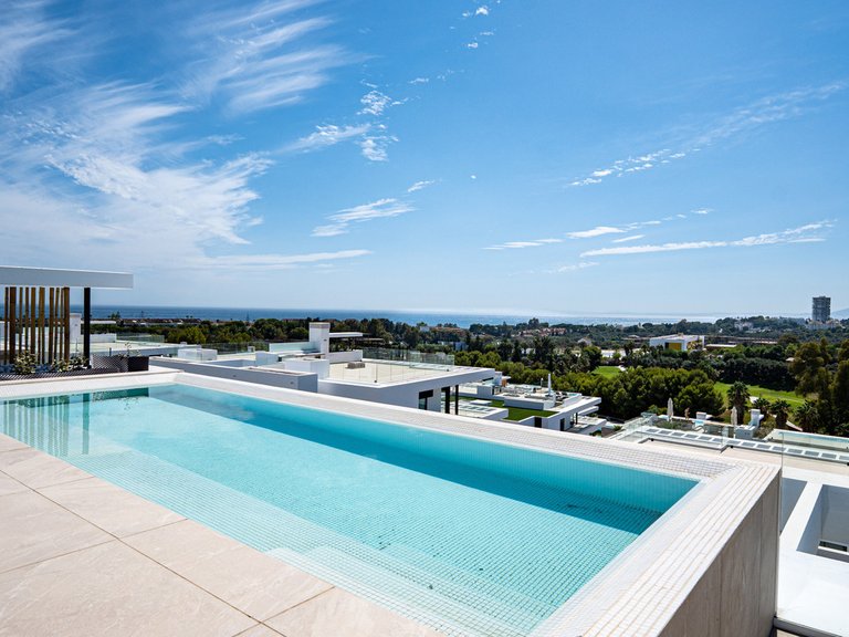 Apartment for Sale in Marbella, Malaga 32