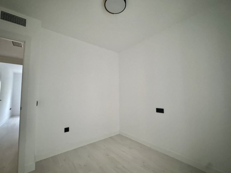 Apartment for Sale in Teatinos, Malaga 16