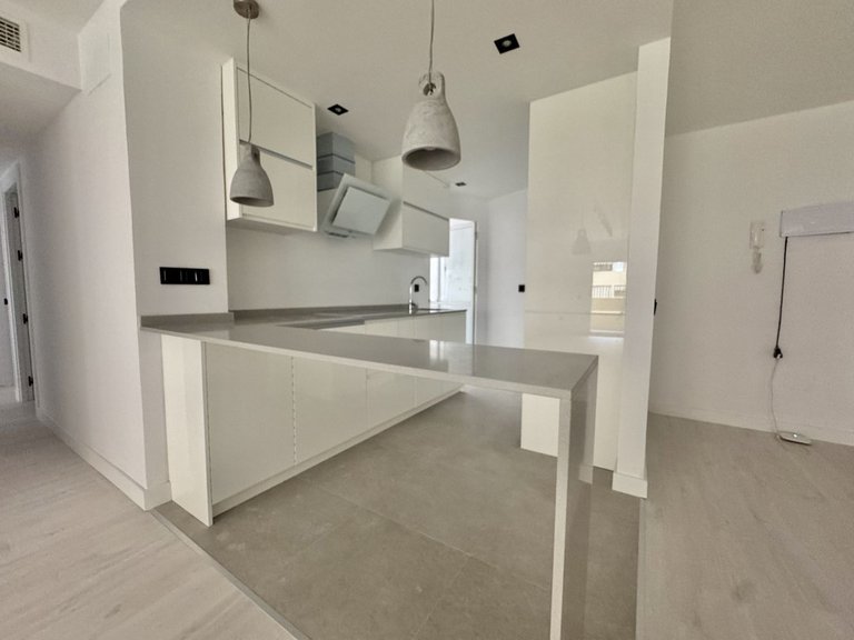 Apartment for Sale in Teatinos, Malaga 3