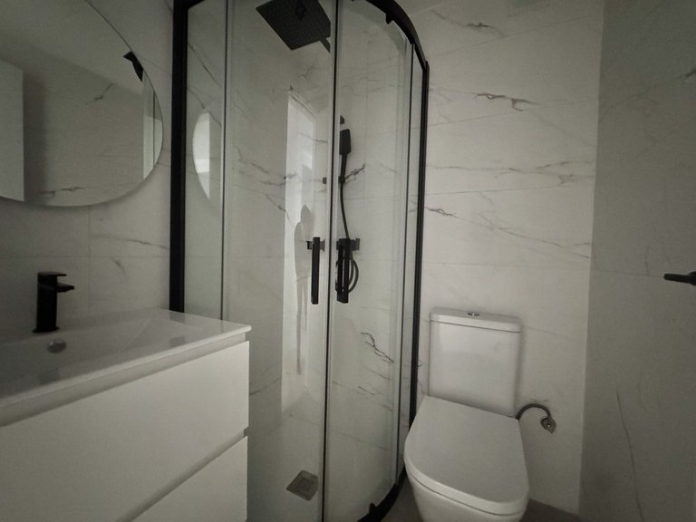 Apartment for Sale in Teatinos, Malaga 8