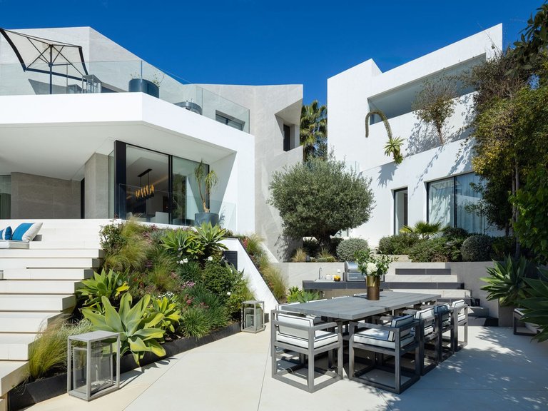 Villa for Sale in Benahavís, Malaga 10