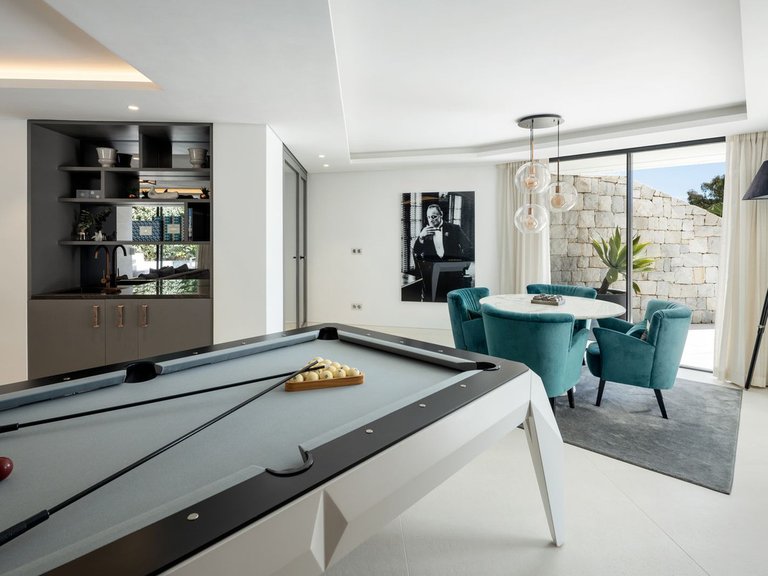 Villa for Sale in Benahavís, Malaga 31