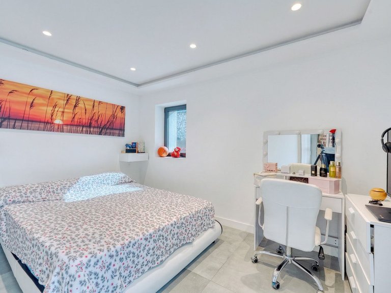 Villa for Sale in Istán, Malaga 18