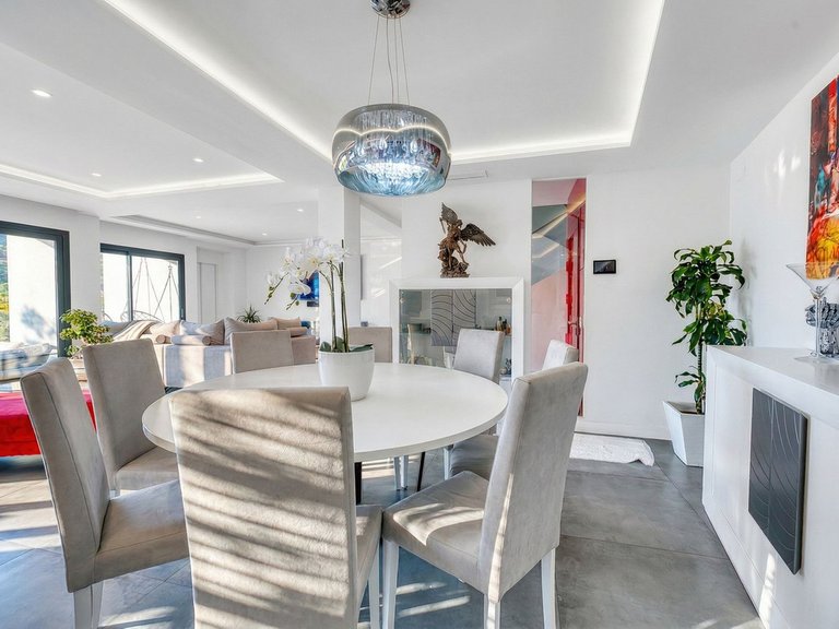 Villa for Sale in Istán, Malaga 20