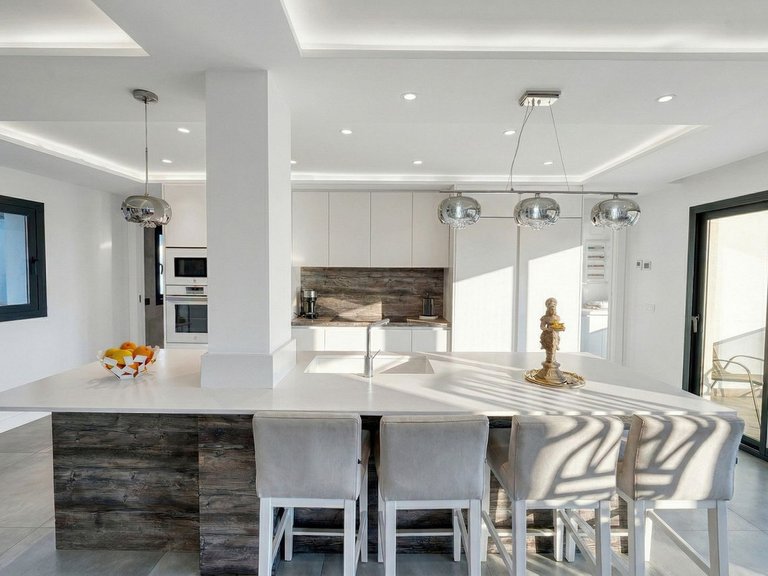 Villa for Sale in Istán, Malaga 21