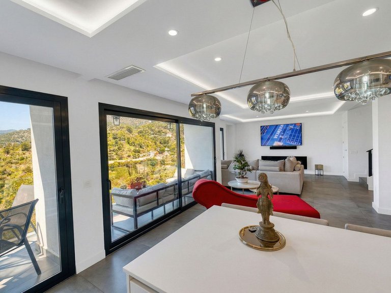 Villa for Sale in Istán, Malaga 22