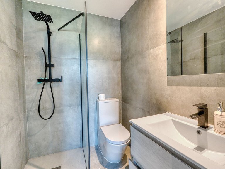 Villa for Sale in Istán, Malaga 7