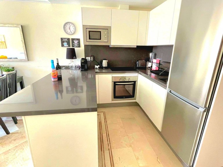 Apartment for Sale in Nueva Andalucía, Malaga 7