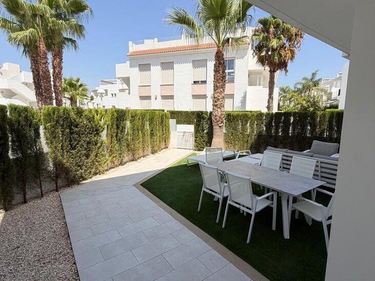 Villa for Sale in Rojales, Alicante 3
