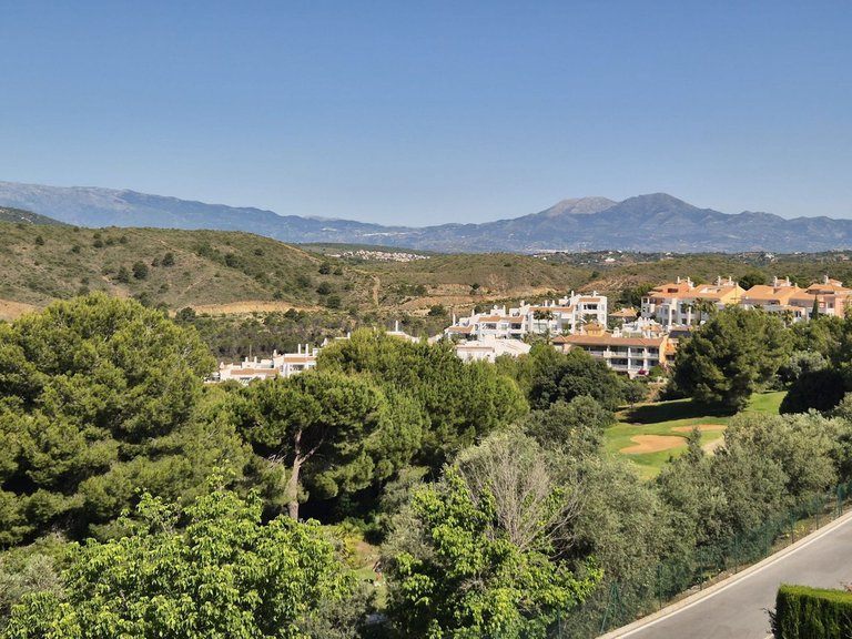 Villa for Sale in Alhaurin Golf, Malaga 21