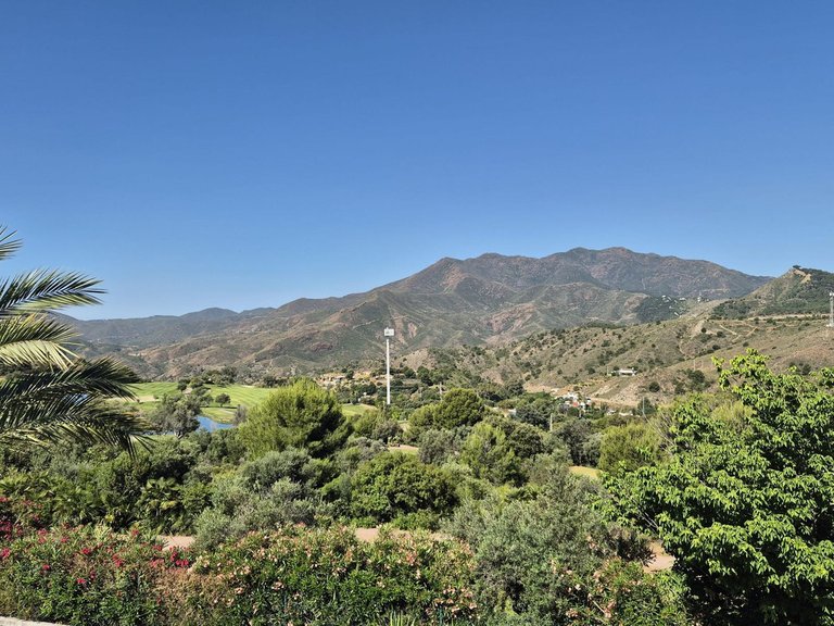 Villa for Sale in Alhaurin Golf, Malaga 22