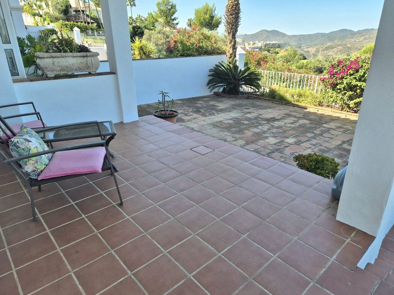 Villa for Sale in Alhaurin Golf, Malaga 3