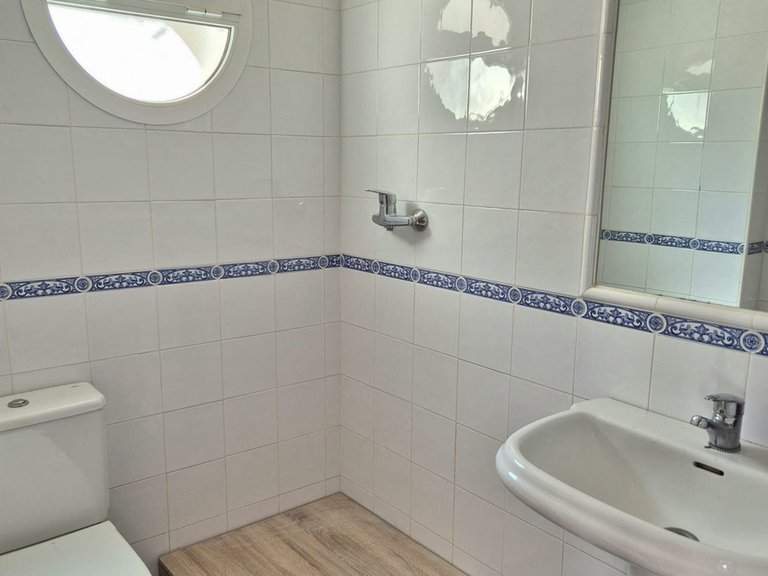 Villa for Sale in Alhaurin Golf, Malaga 8