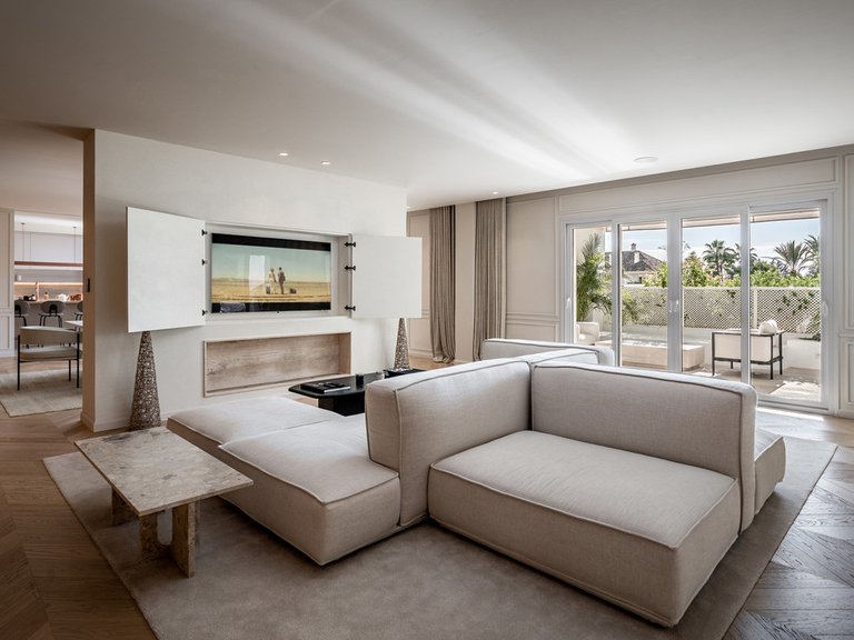 Apartment for Sale in Costa del Sol The Golden Mile, Malaga 2