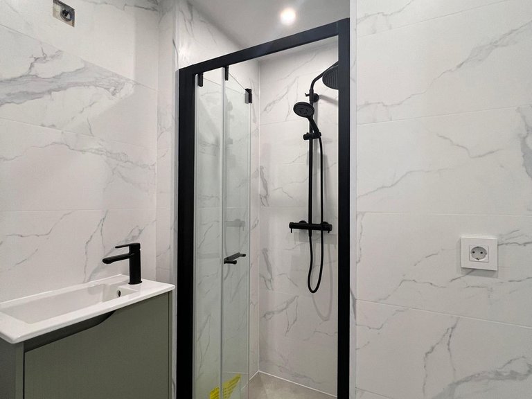 Apartment for Sale in Nueva Andalucía, Malaga 10