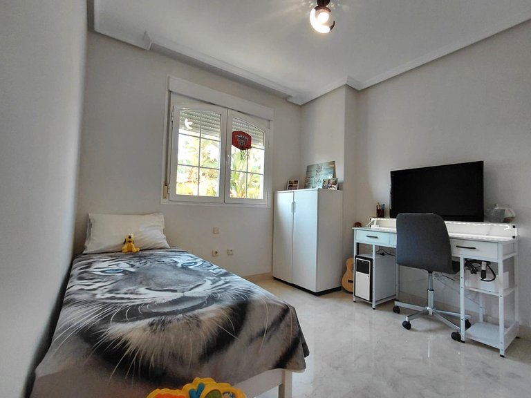 Apartment for Sale in Marbella, Malaga 12