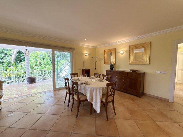 Villa for Sale in San Pedro De Alcántara, Malaga 19