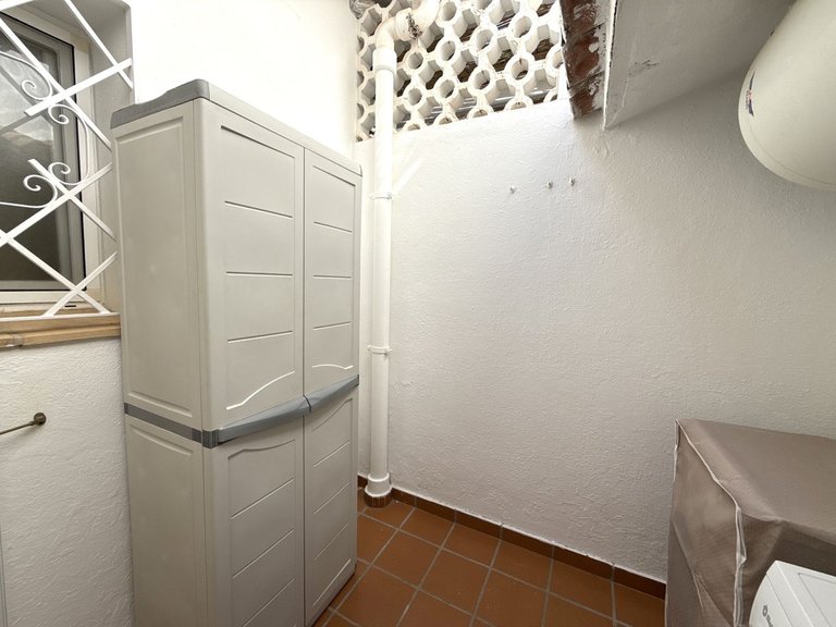 Villa for Sale in San Pedro De Alcántara, Malaga 38
