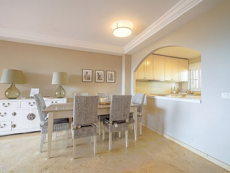 Villa for Sale in Estepona, Malaga 4