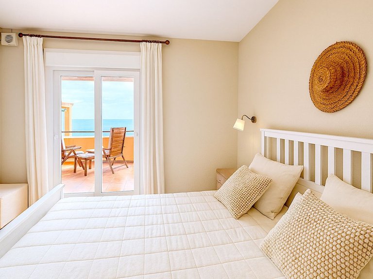 Villa for Sale in Estepona, Malaga 9
