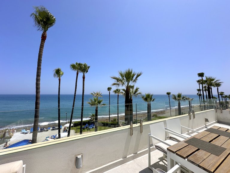 Apartment for Sale in Estepona, Malaga 1