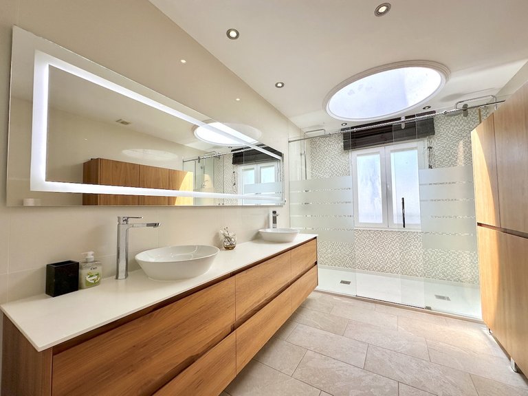 Apartment for Sale in Estepona, Malaga 11
