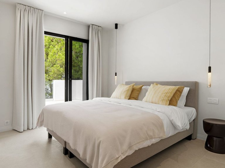 Villa for Sale in Benahavís, Malaga 12
