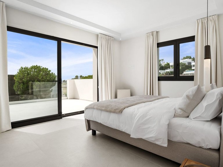 Villa for Sale in Benahavís, Malaga 14