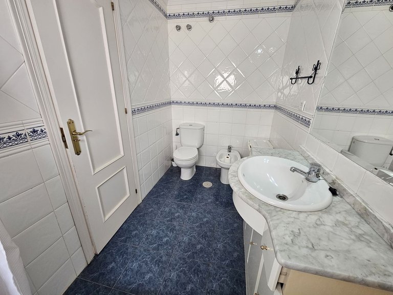 Apartment for Sale in Estepona, Malaga 5