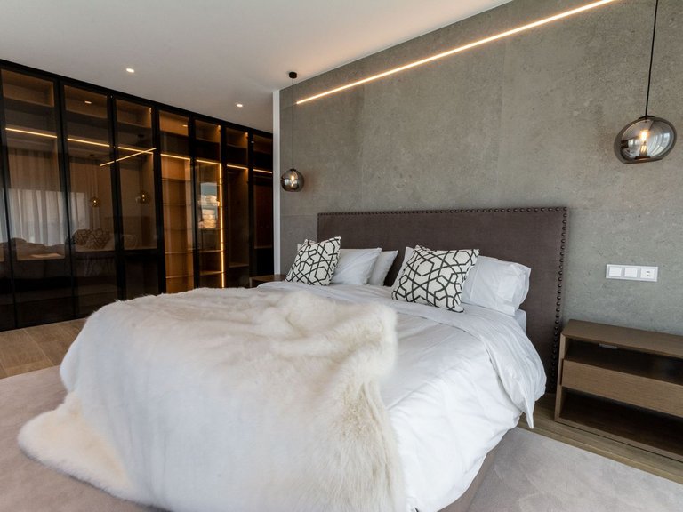 Villa for Sale in Nueva Andalucía, Malaga 12