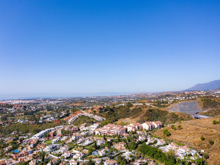 Villa for Sale in Nueva Andalucía, Malaga 23