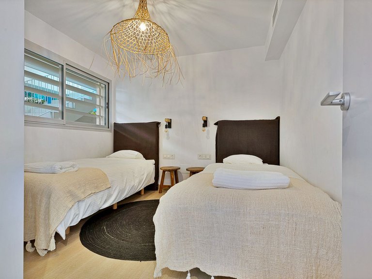 Apartment for Sale in Fuengirola, Malaga 16