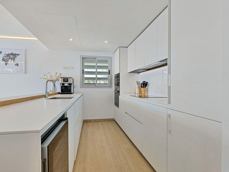 Apartment for Sale in Fuengirola, Malaga 9