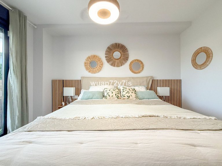 Apartment for Sale in Selwo, Malaga 12