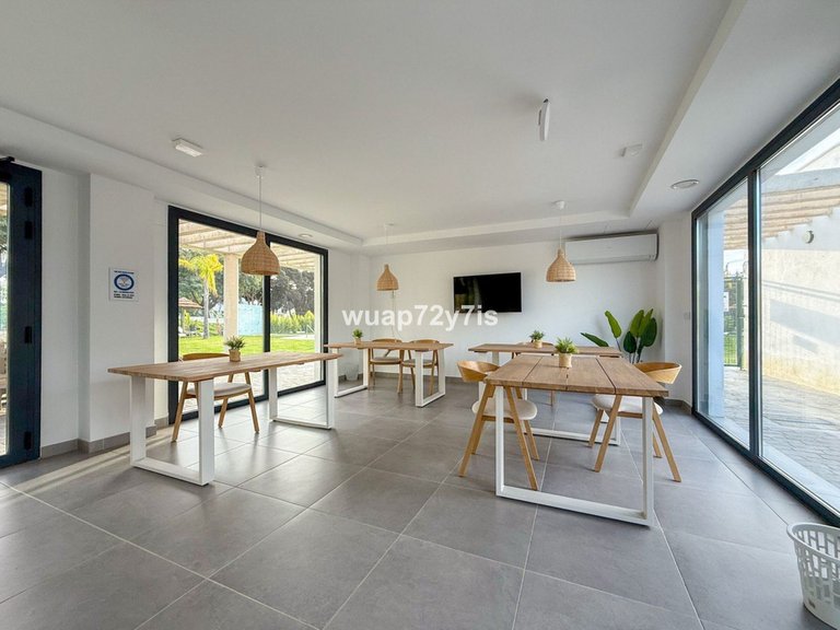 Apartment for Sale in Selwo, Malaga 34