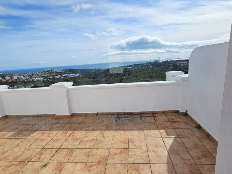 Villa for Sale in Doña Julia, Malaga 15