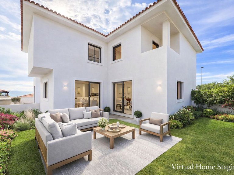 Villa for Sale in La Duquesa, Malaga 3