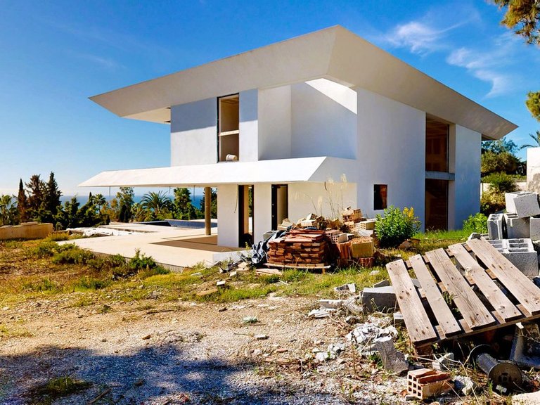 Villa for Sale in Hacienda Las Chapas, Malaga 16